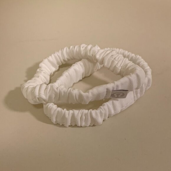 NWOT Lululemon Skinny Scrunchies - 2 white - Picture 1 of 2
